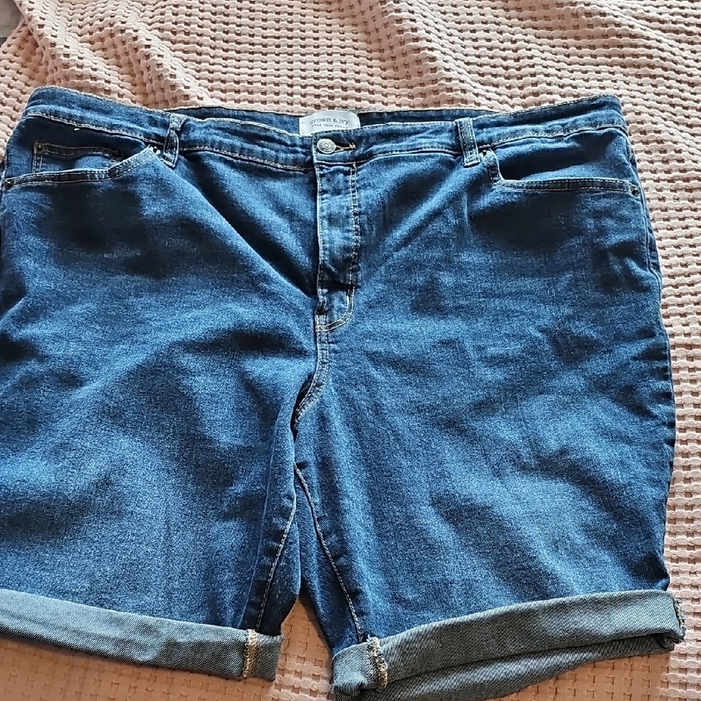 Crown & Ivy Blue Jean Shorts